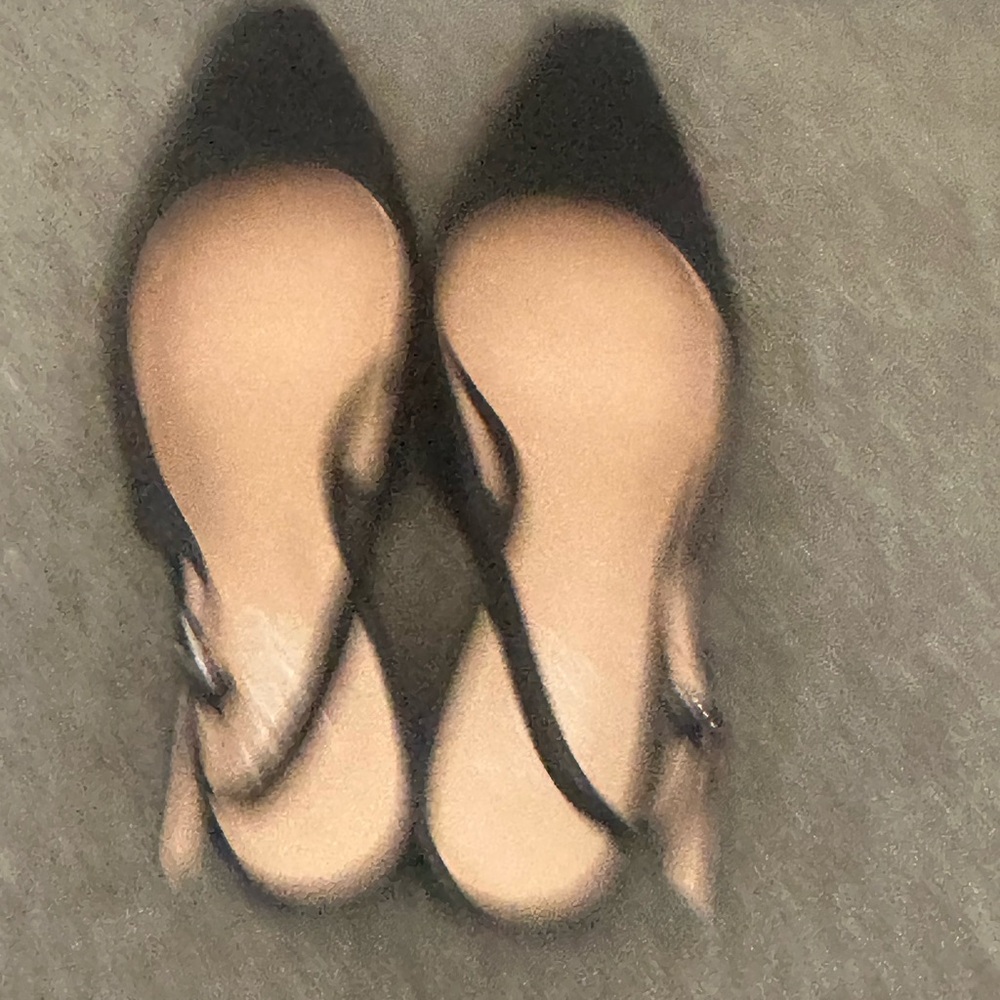 Franco Sarto Racer slingback Black Pumps Size 7.5 - Picture 6 of 9